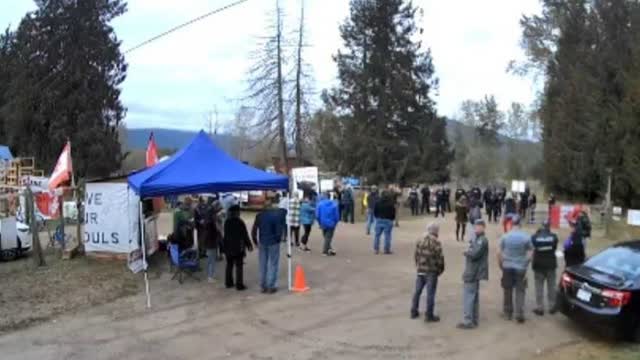 DAY 2: RCMP & CFIA siege Ostrich Farm for cull, security camera with Rebel on the ground