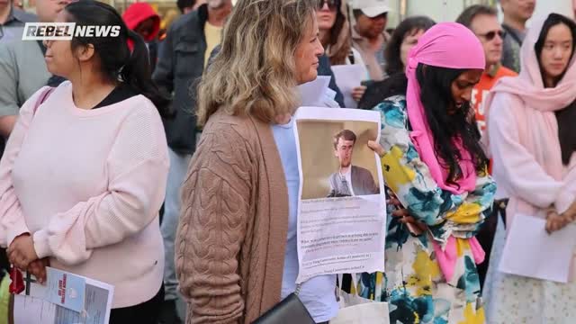 RAW: Christians rally for Charlie Kirk vigil, service in Toronto