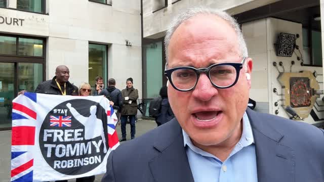 UPDATE: Government�s case against Tommy Robinson falling apart fast