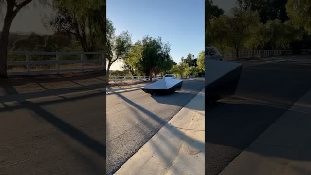 It's like something straight out of a sci-fi movie 👽 #ufo #cars #vehicles