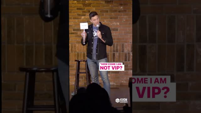 Share with a VIP🥇🎤😂 #standupcomedy (KvonComedy site for private parties #persian