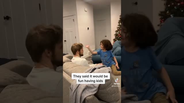 Is parenthood really this chaotic!?