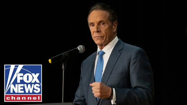 Andrew Cuomo addresses supporters