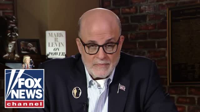 Levin: Putin is in �deep, deep trouble�