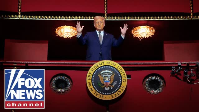 President Trump hosts top tech CEOs at White House dinner