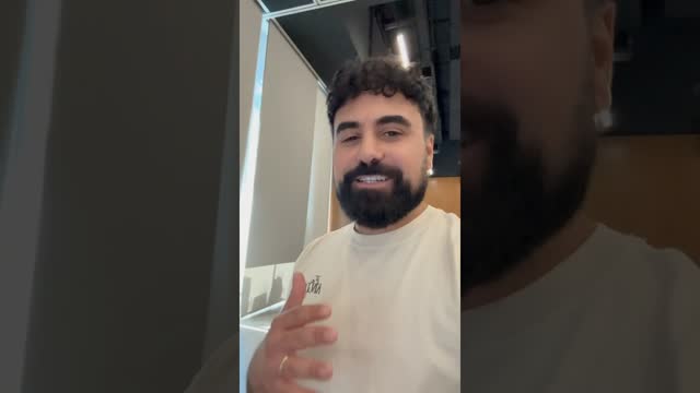 Lets chat!