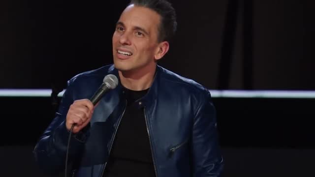 Sebastian Maniscalco - Moms (Stay Hungry)
