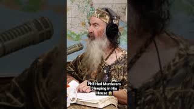 Phil Robertson Once Had Two Murderers Sleep at His House | #shorts