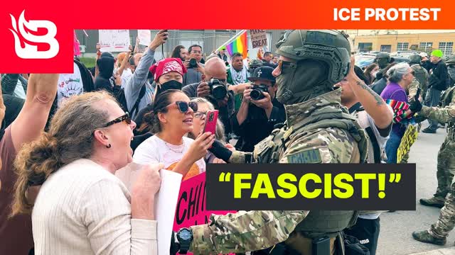 Far-Left Protesters Harass ICE Agents in Chicago | RAW FOOTAGE