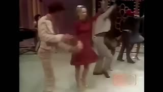 Van McCoy - The Hustle (Official Music Video) [HD]
