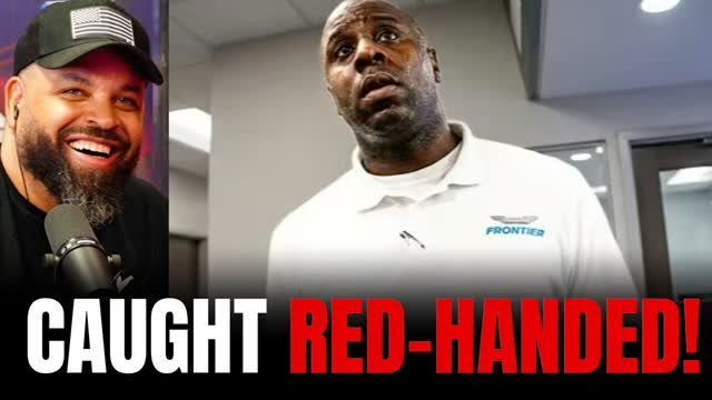 Flight Attendant CAUGHT Stealing Passenger�s Bag!