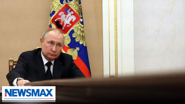 Blaine Holt: Putin only tolerates 'yes' men