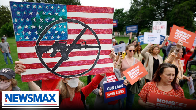 Should trained licensed teachers be armed in schools? | Wake Up America