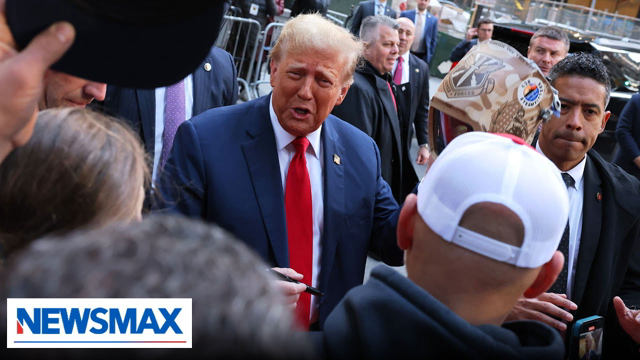 Trump makes early morning visit with construction workers