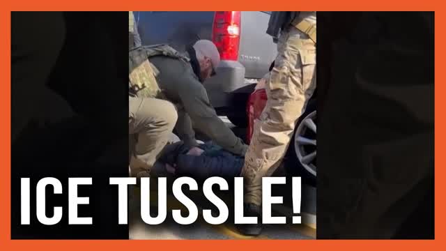 Chaos as Crowd Surrounds Federal Agents Making Arrests in Illinois