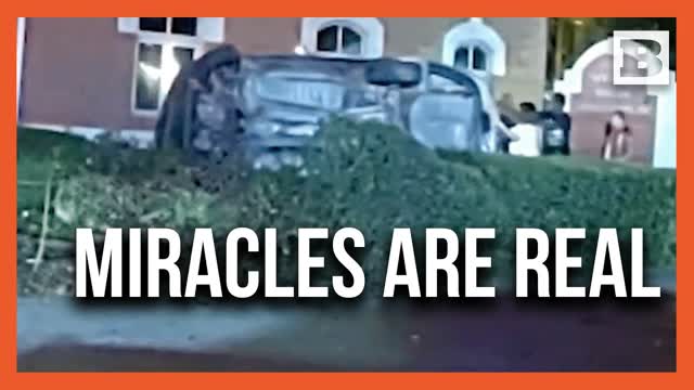 Good Samaritans and Police Lift Overturned Car to Rescue Pinned Occupant