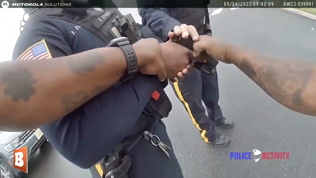 Police Officer Goes into Shock After Firing at Armed Suspect Outside Dollar General