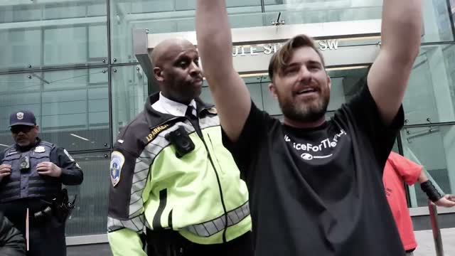**GRAPHIC IMAGES**: D.C. Police Kick Activists Off Steps During Memorial Service to Deceased Babies