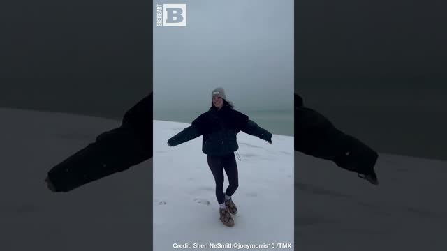 Gulf of America Winter Storm! Destin, FL Beach Covered in Snow