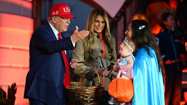 White House Week in Review (Nov. 1) Trip to Asia, Drug Boat Strikes, White House Halloween
