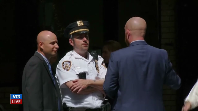 LIVE: Trump Departs NY Attorney's Office