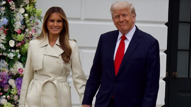 LIVE: Trump and Melania Depart New York for the White House