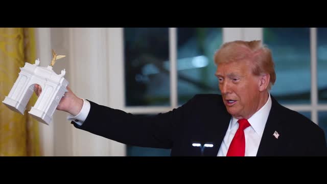 Trump Plans to Build Arch for U.S. 250th Birthday