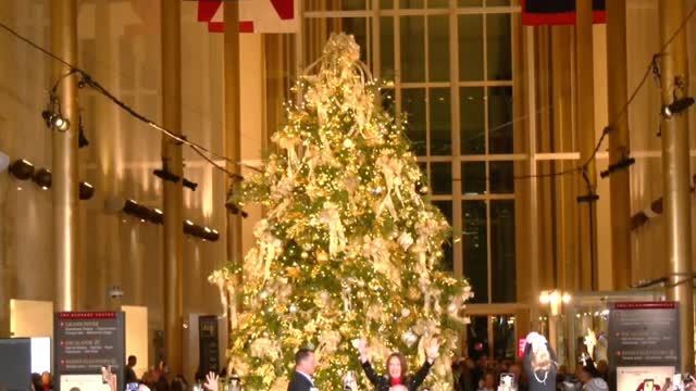 Kennedy Center Hosts 1st Official Christmas Tree Lighting Ceremony