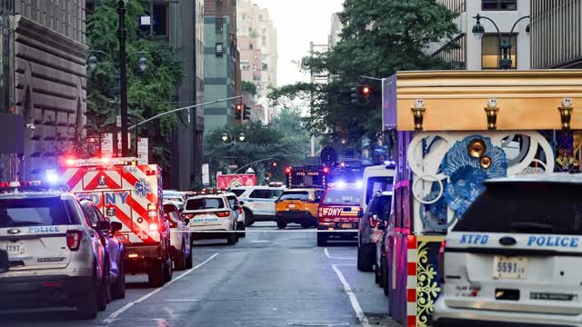 LIVE: NYC Mayor Hosts Prayer Vigil for Shooting Victims