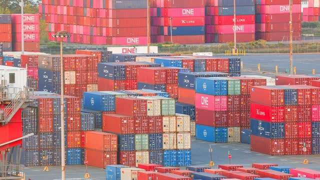 Trump Trying to Get Best Deal on Both Sides With Tariff Rates, Non-Tariff Trade Barriers: Analyst