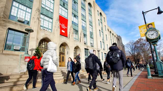 Boston Prepares for College Students� Move-In Day
