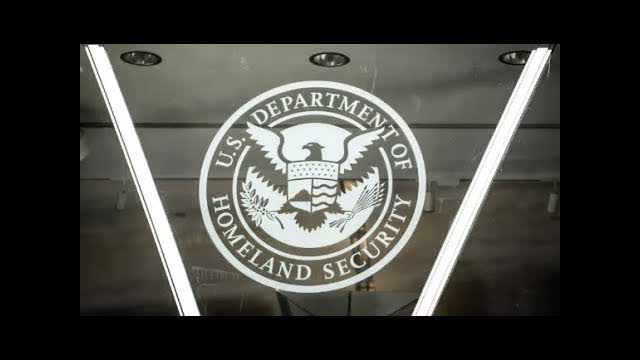 Judge Temporarily Blocks Ending of Protected Status for Syrians