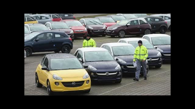'Tiny Cars' Coming to America: What to Know If You Want One