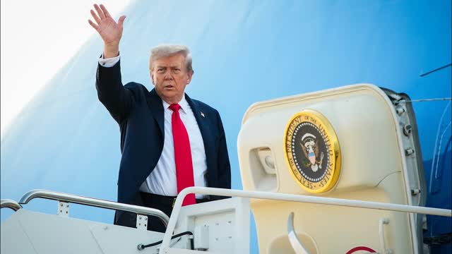 REPLAY: Trump Attends ASEAN Summit in Malaysia