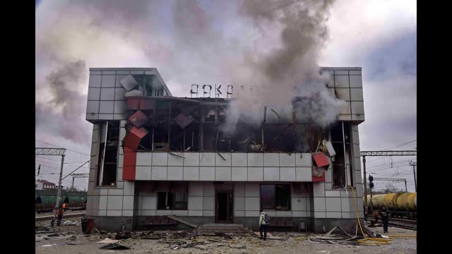 Russia Launches Attack on Ukraine as Peace Talks Continue