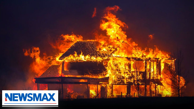 Many evacuate after massive wildfire in Colorado | National Report
