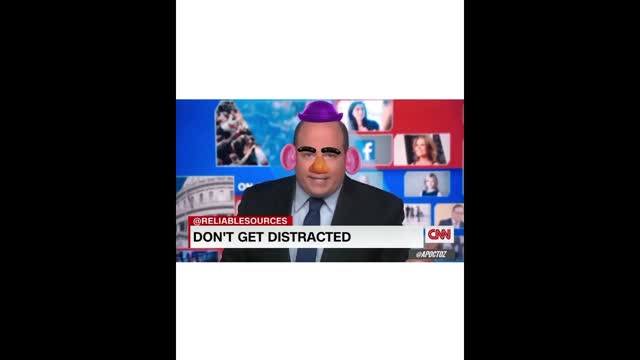 LOL Brian Stelter is losing his #Shorts