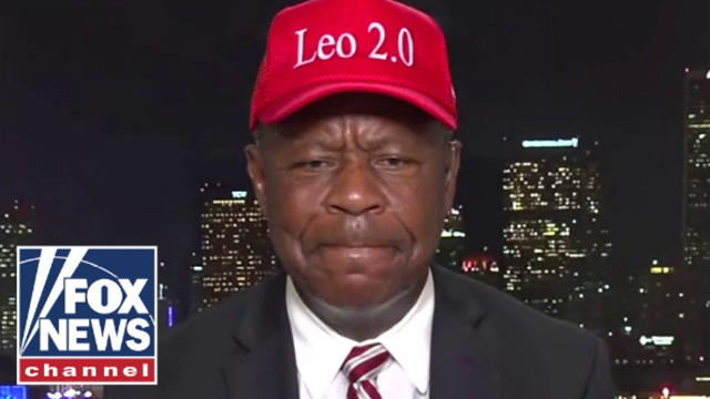 Leo Terrell shreds Biden's meeting with law enforcement as a 'dog and pony show'