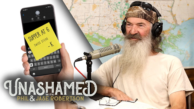 Miss Kay Sends 'Text Messages' to Phil & Jase Makes a Pickup Line Creepy with One Word | Ep 356