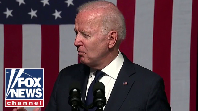 Biden appears to take swipe at Manchin, Sinema during presser