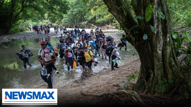 EXCLUSIVE: Footage of migrants crossing at Eagle Pass, TX | National Report