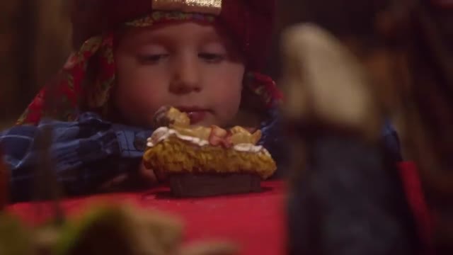 The Best Christmas Song I've Ever Heard. It Will Give You Chills.