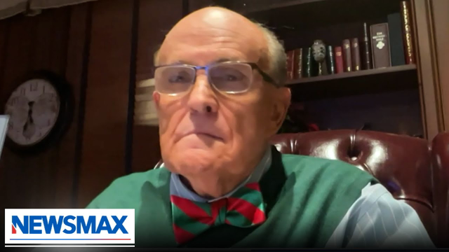 Giuliani: Evidence of Clinton criminality just got larger | Rob Schmitt Tonight on Newsmax
