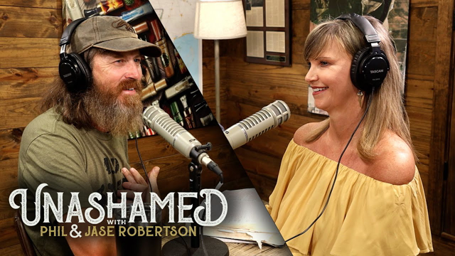 Missy Makes Jase Squirm AGAIN & No One Likes the Name Jase Wants His Grandkids to Call Him | Ep 325