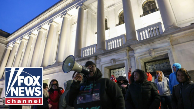 Loud protests spark concerns of jury intimidation during Rittenhouse deliberations
