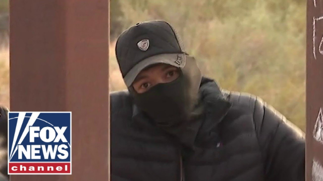 WATCH: Alleged smuggler saws down border wall