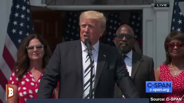 Donald Trump Announces Class Action Lawsuit Against Big Tech Giants