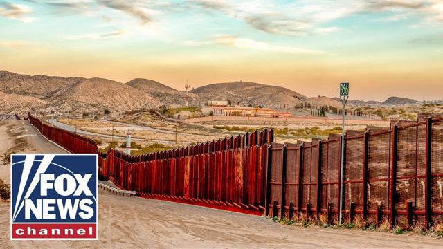 Mexican officials open soccer stadium to handle migrants