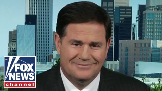 Gov. Ducey offering $7,000 payouts to parents if schools close for even one day