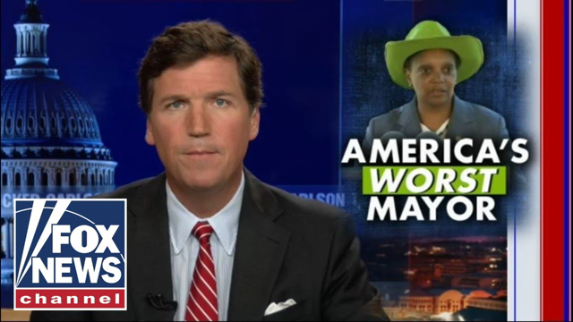 Tucker obtains 'demented' emails from Lori Lightfoot